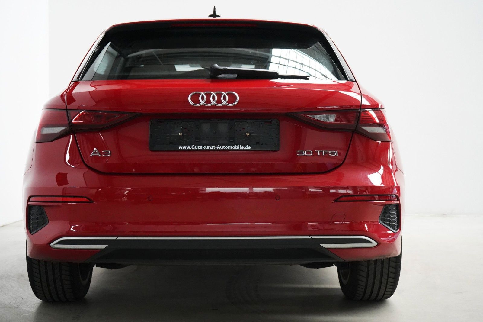 Audi A3 Spbg 30 TFSI Advanced - Samsaru's Car Outlet