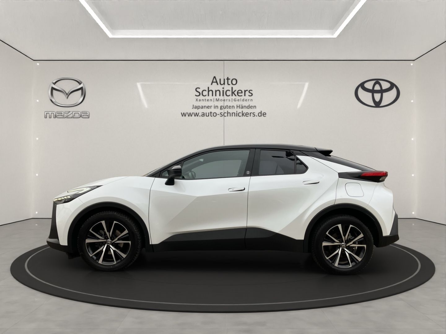Toyota C-HR Hybrid  Team Deutschland+TEC-P !!