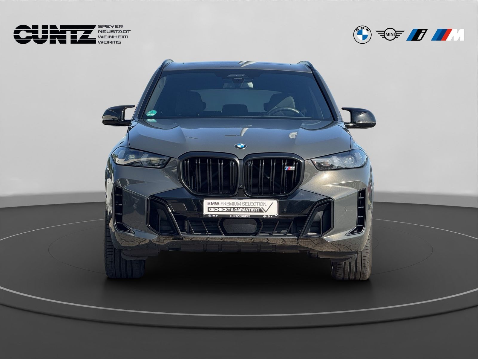 BMW X5 M60i xDrive M Paket Pro Sky Lounge Anhängerk.