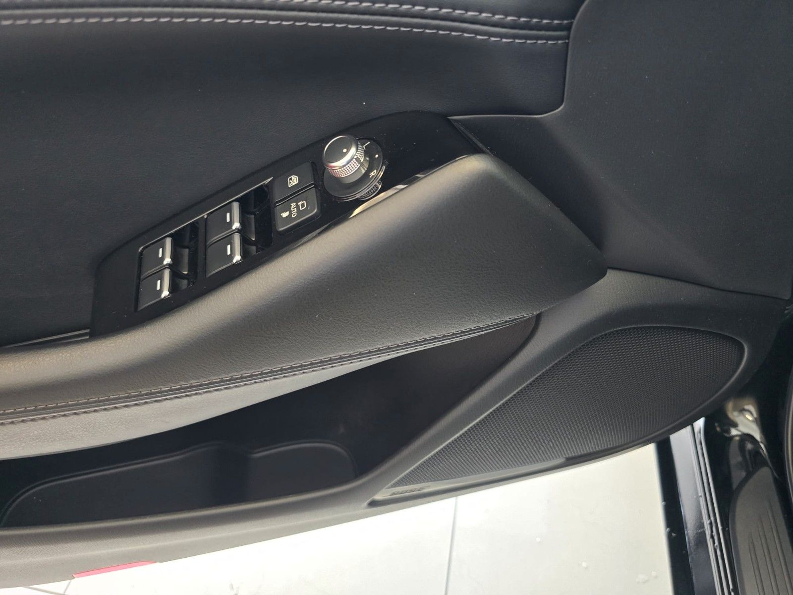 Mazda 6 Kombi Exclusive-Line *HUD*BOSE*SB*LEDER*360°