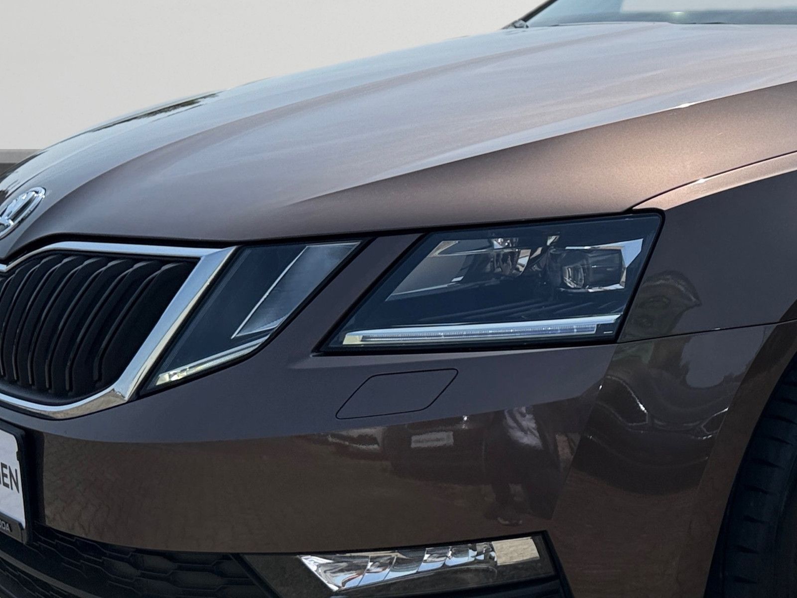 Skoda Octavia Combi 1.5 TSI - Samsaru's Car Outlet