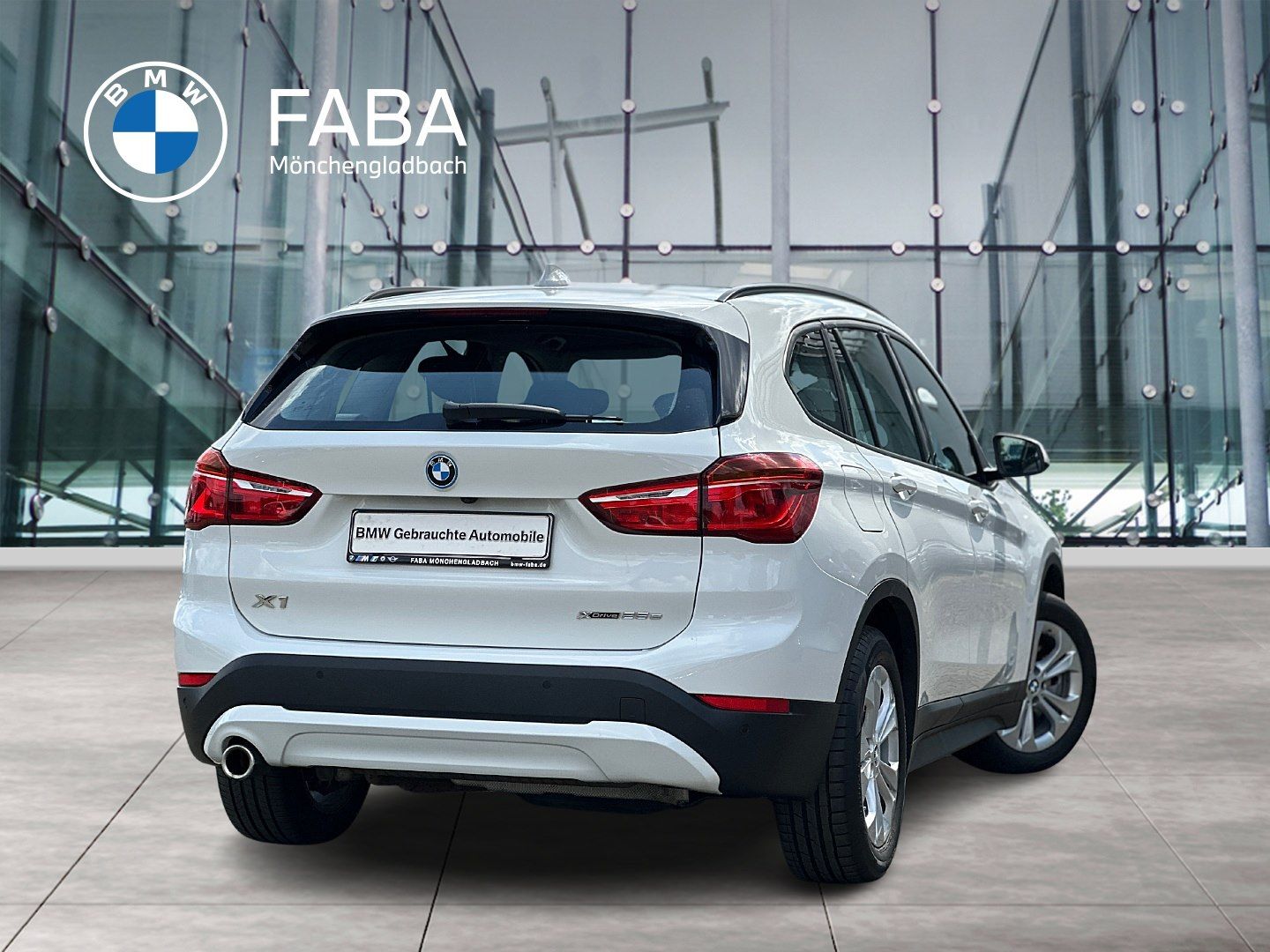 BMW X1 xDrive25e - Samsaru's Car Outlet