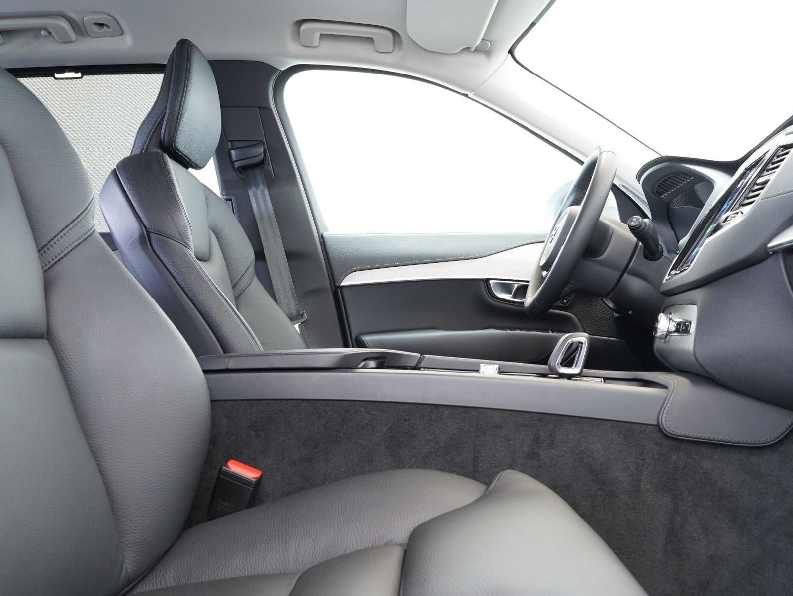 Volvo XC90 B5 D AWD Plus Bright FOUR-C/AHK/7-SITZE