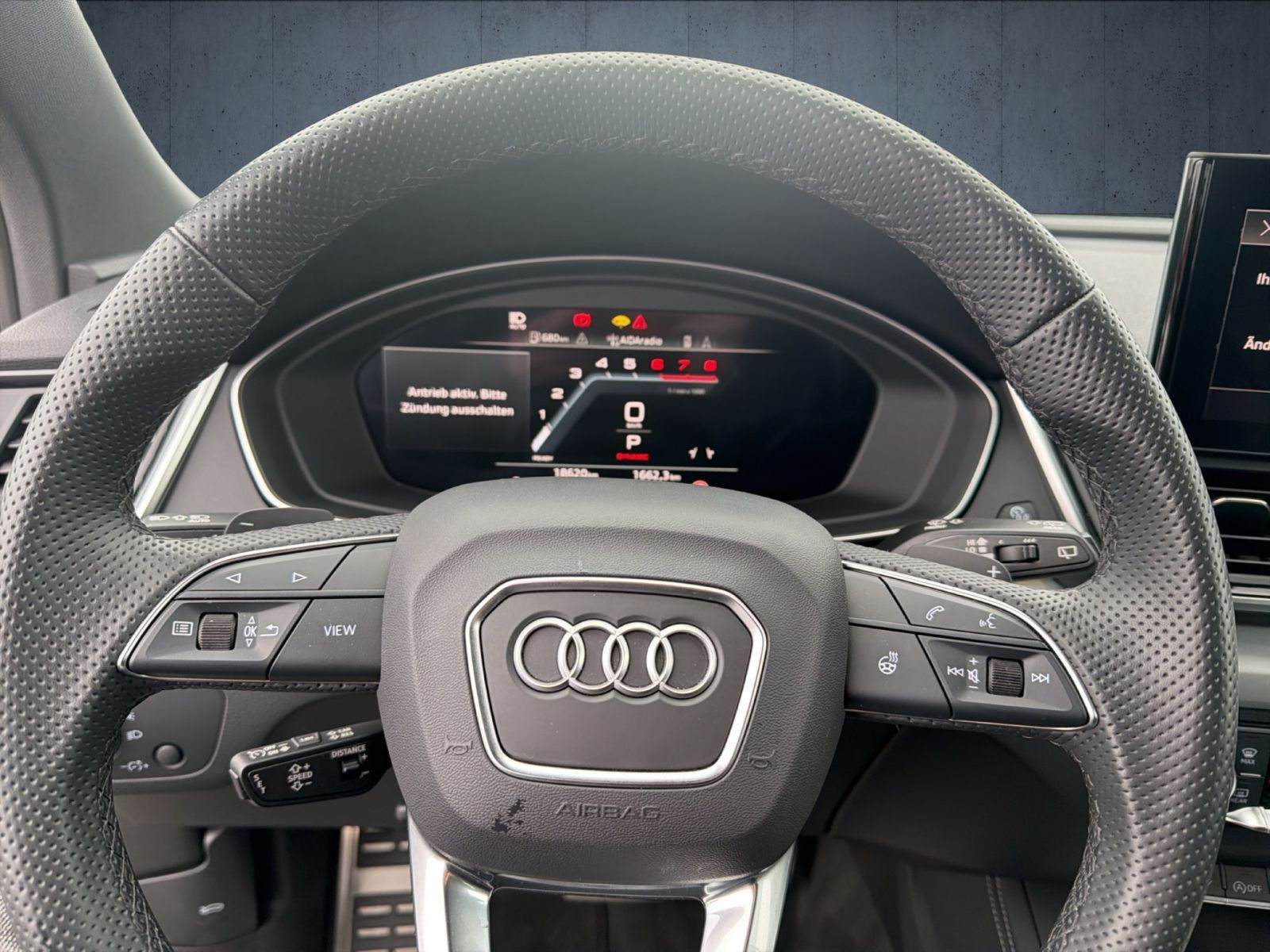 Audi Q5 S line 40 TFSI qu AHK/Matrix/Kam/ACC/PBox/20"