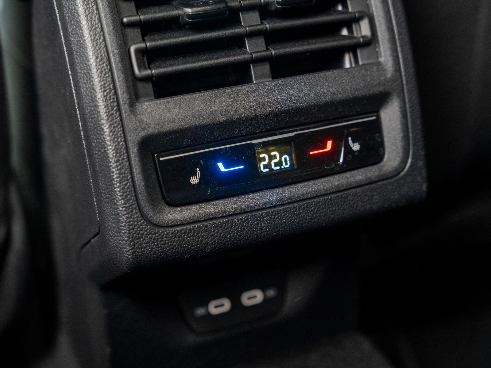 Volkswagen Golf Variant MOVE 1.0 Life - Samsaru's Car Outlet