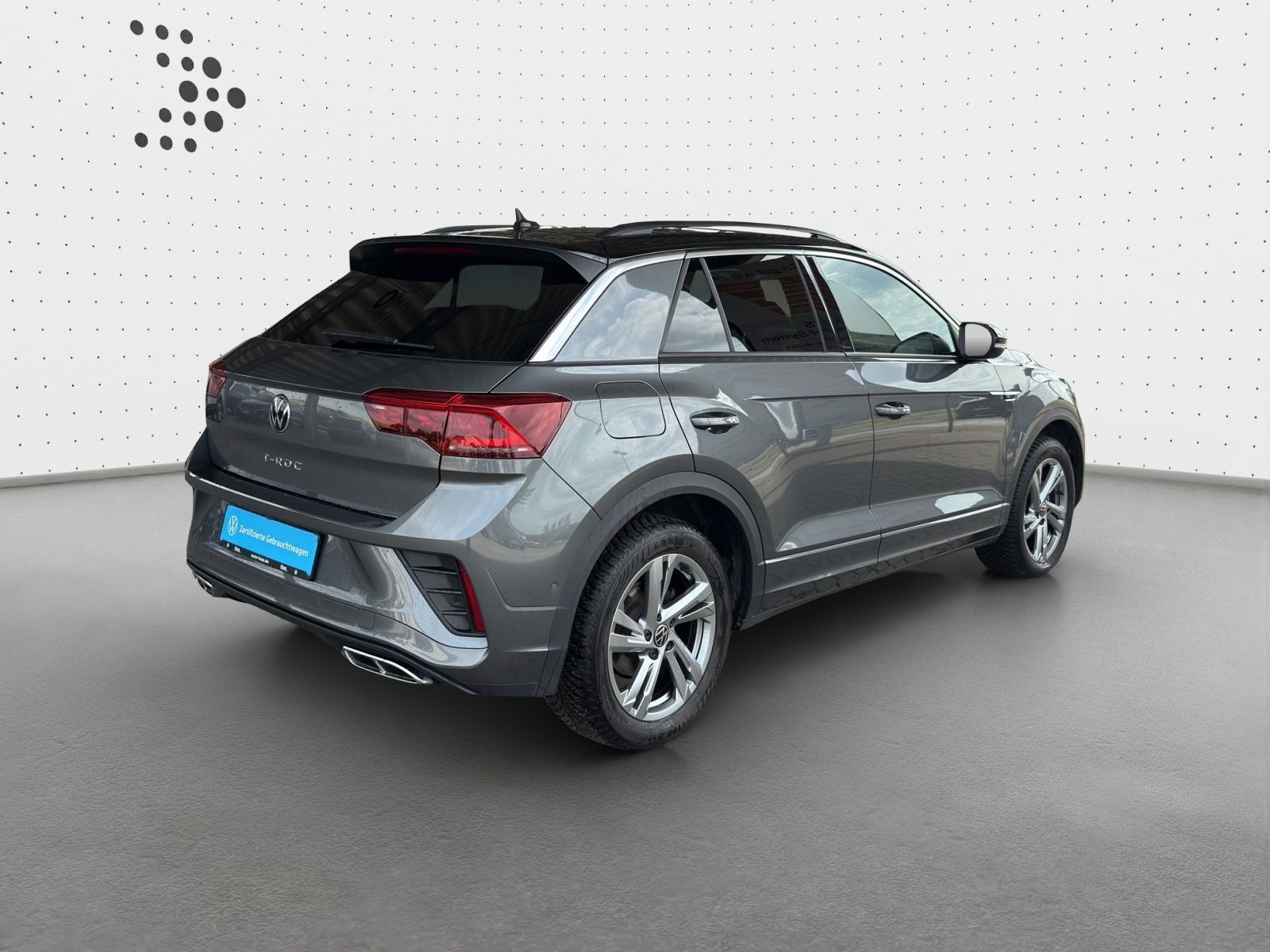 Volkswagen T-Roc R-Line 1.5 l TSI - Samsaru's Car Outlet