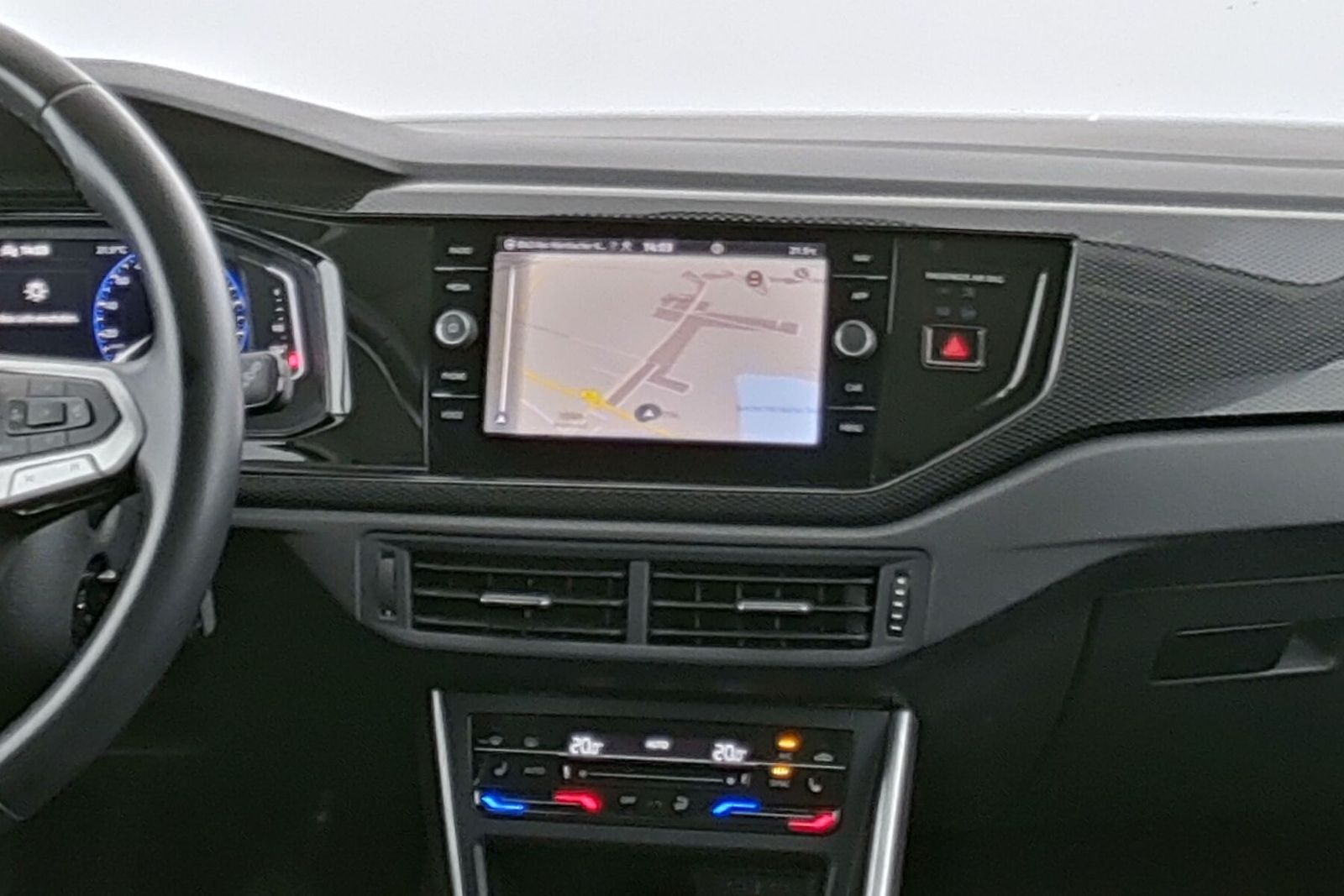 Volkswagen Taigo 1.0 TSI Life - Samsaru's Car Outlet