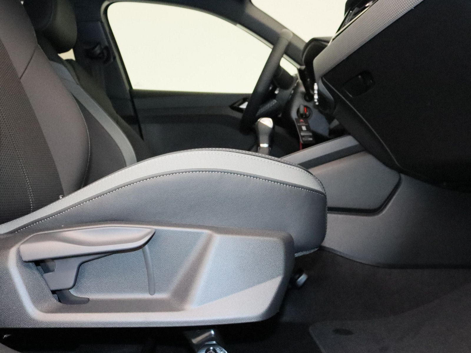 Audi A1 Sportback 30 TFSI S line - Samsaru's Car Outlet