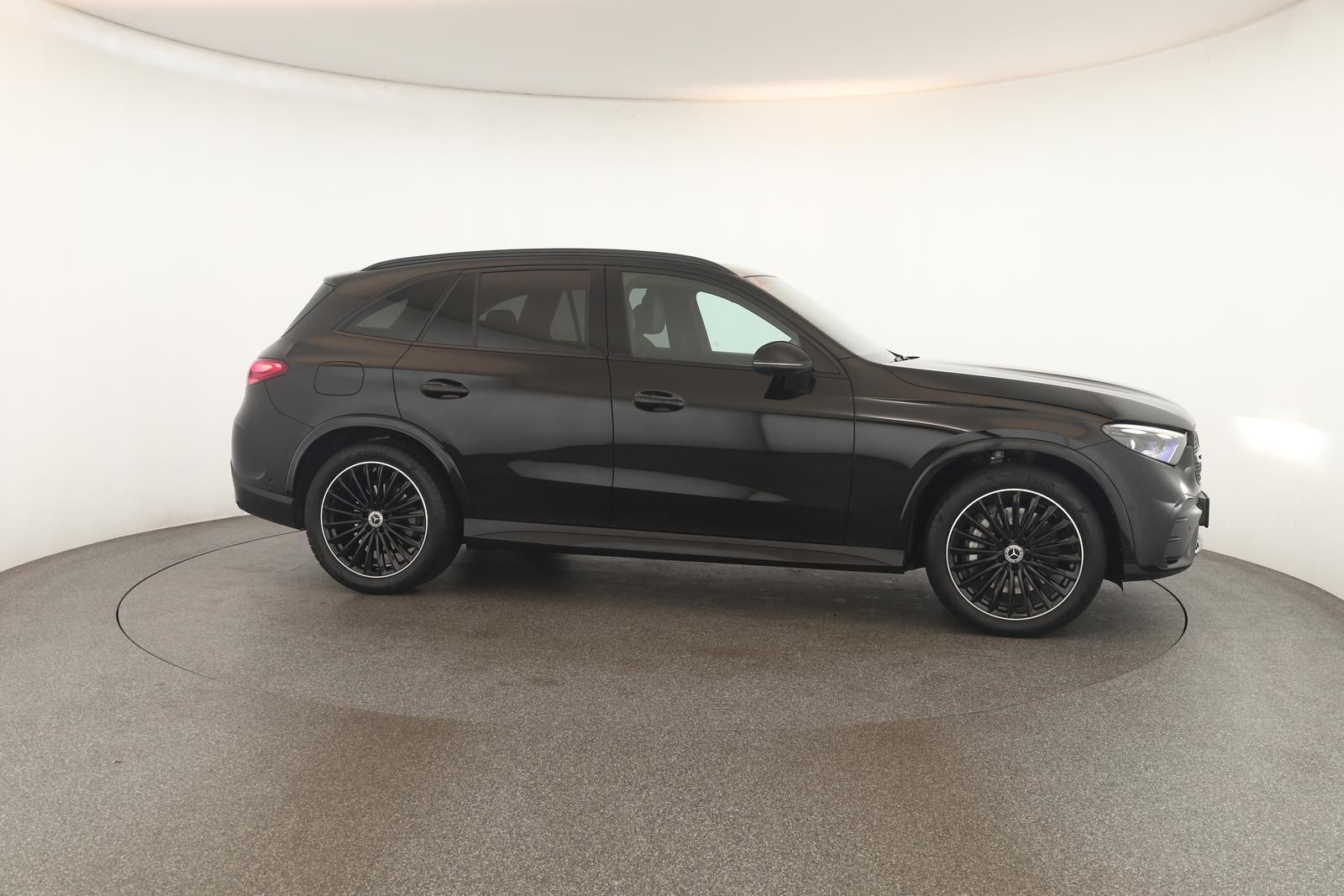 Mercedes-Benz GLC 300 d 4M AMG Advanced Night DIGITAL Pano AHK