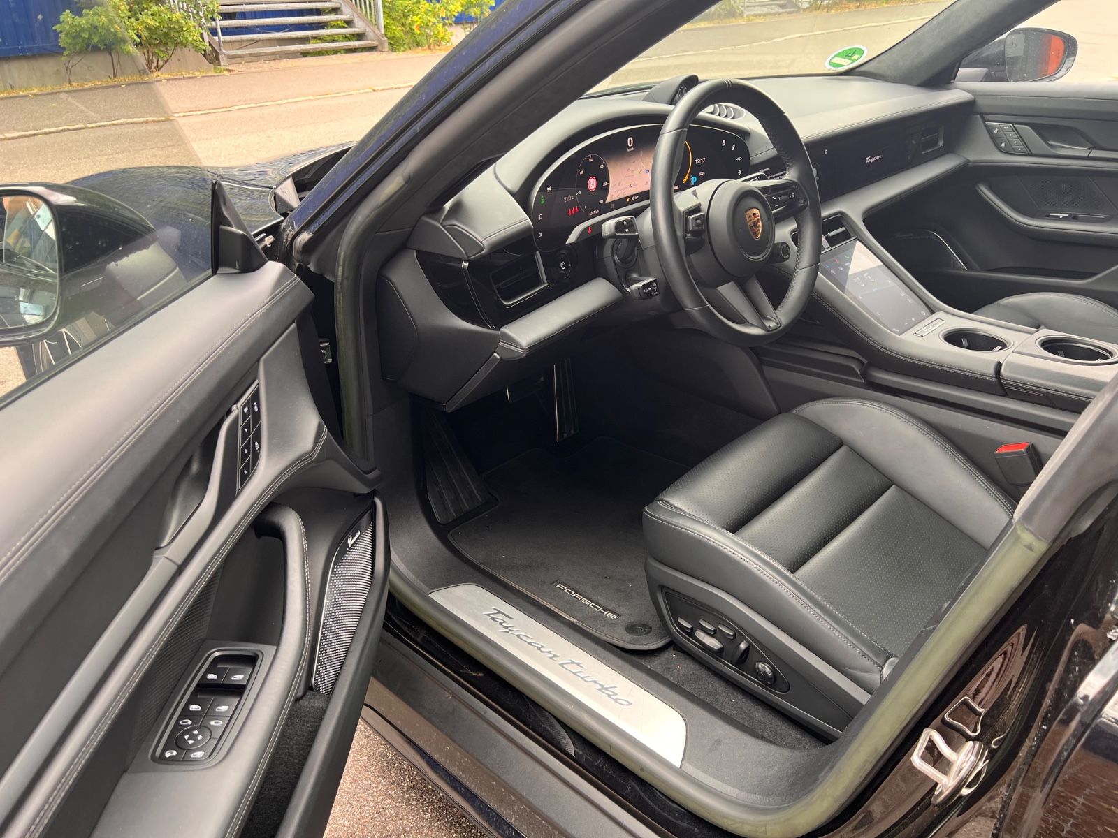 Porsche Taycan Turbo #BURMESTER! HINTERACHS! INNO! MY23!