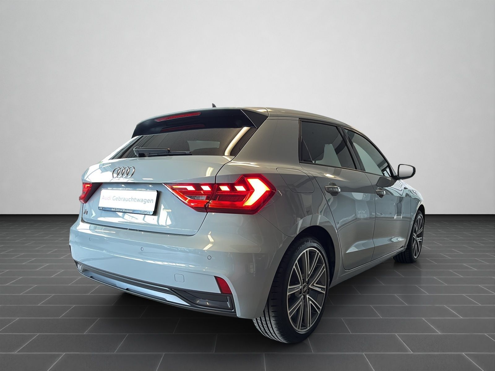 Audi A1 Sportback Advanced 30 TFSI - Samsaru's Car Outlet