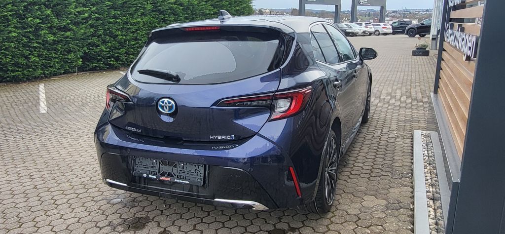 Toyota Corolla 1.8 Hybrid Team Deutschland