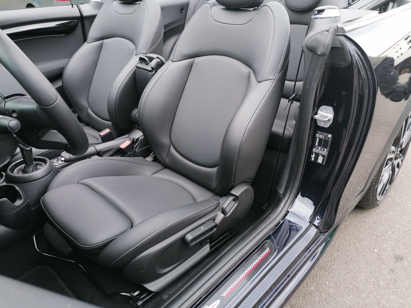 MINI Cooper Cabrio JCW - Samsaru's Car Outlet