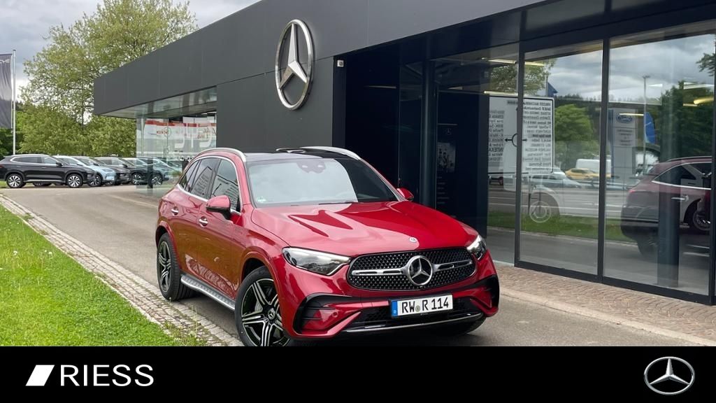 Mercedes-Benz GLC 300 d 4M AMG+AHK+PANO+20''+DISTR+MEM+DIGI+36