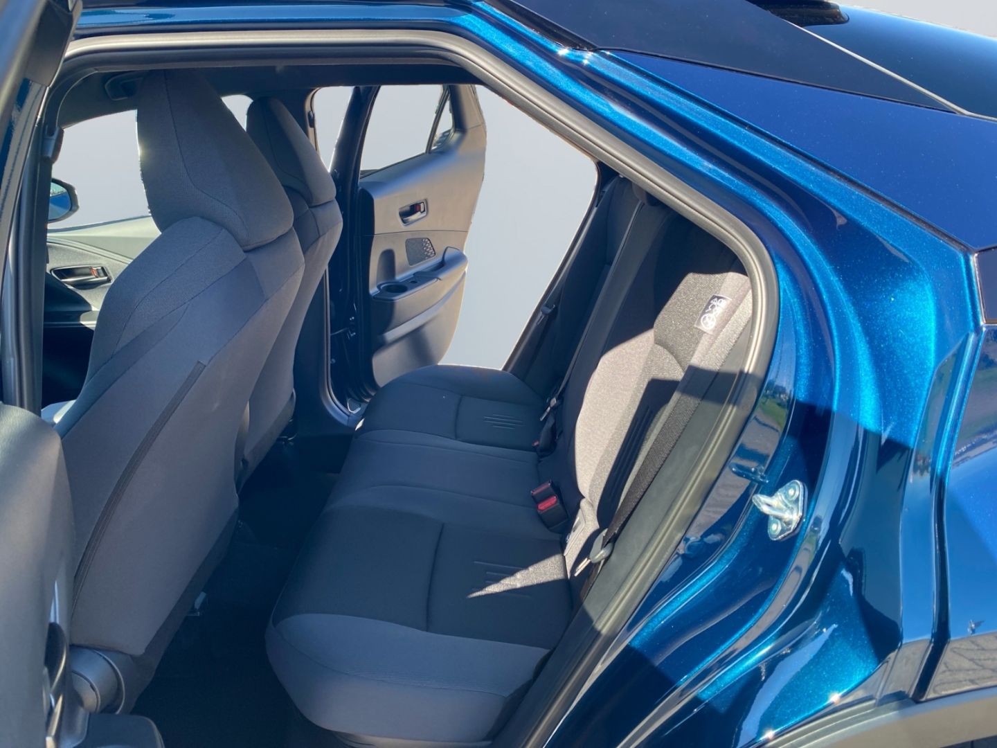 Toyota C-HR 1.8 Hybrid Teamplayer *LED*ACC*CAM*SHZ*PDC*