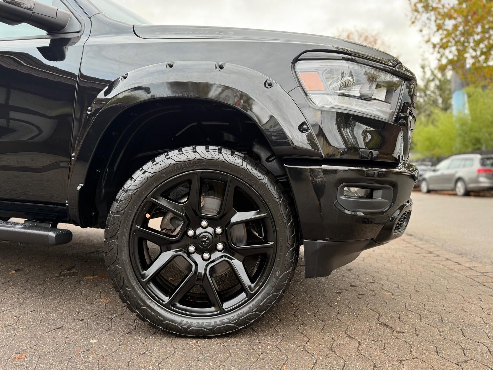 Dodge LPG*LARAMIE*OFFROAD*LIFT*AHK*NAVI*LED*GARANTIE*