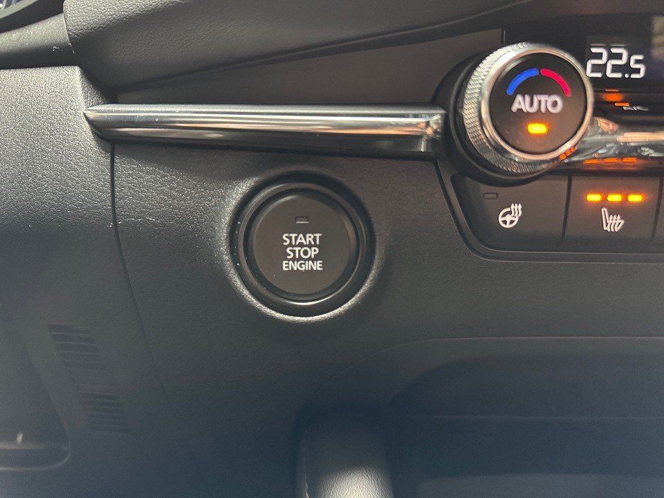 Mazda 3 e-SKYACTIV-G 140 Autom. Center-Line