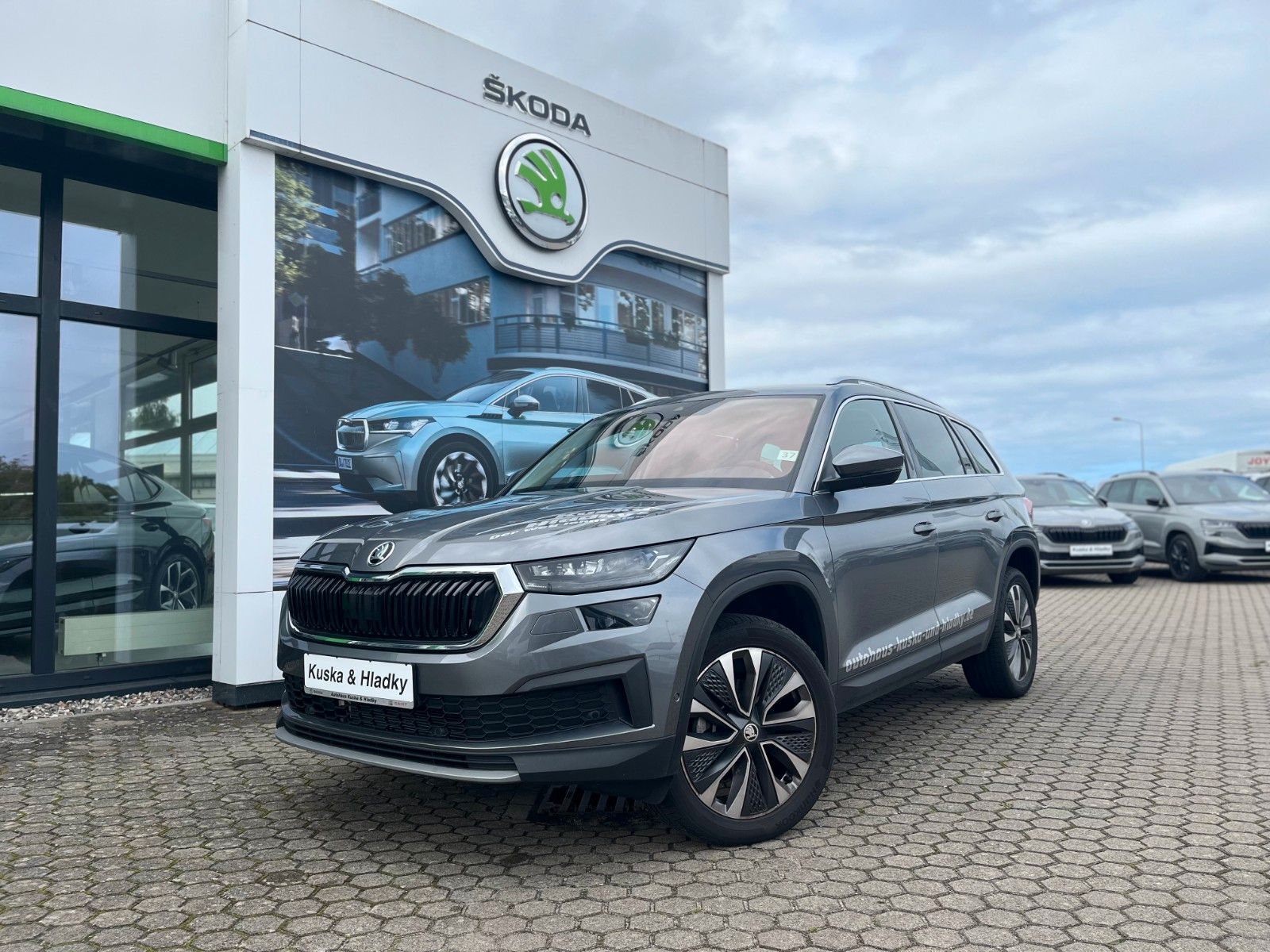 Skoda Kodiaq Tour 2.0 TDI DSG - Samsaru's Car Outlet