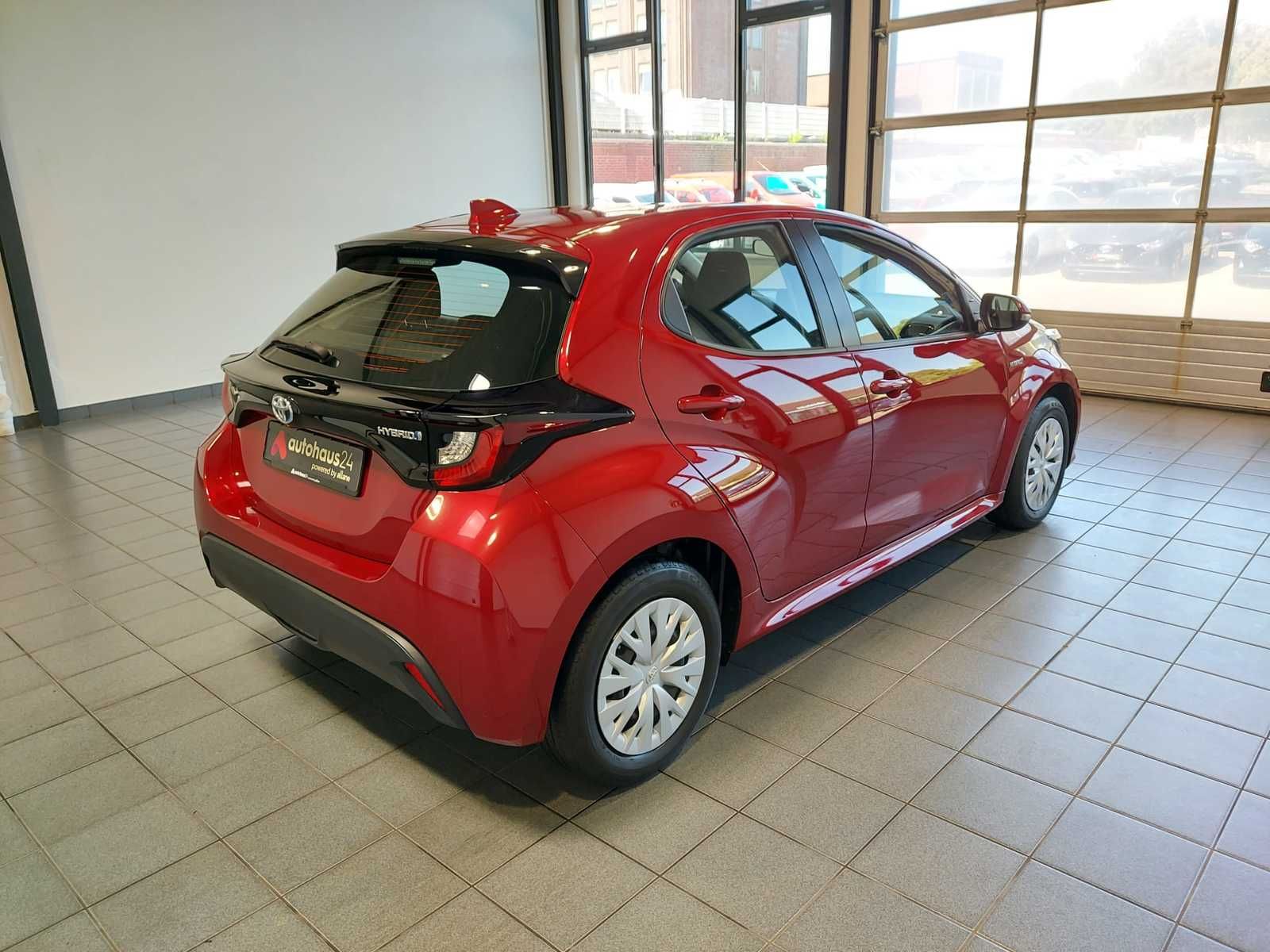 Toyota Yaris 1.5 Dual-VVT-iE Comfort - Samsaru's Car Outlet