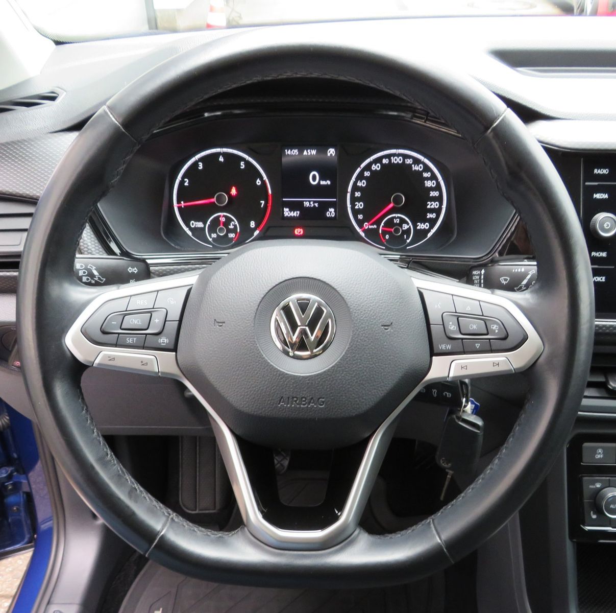 Volkswagen T-Cross 1.0 TSI Life - Samsaru's Car Outlet