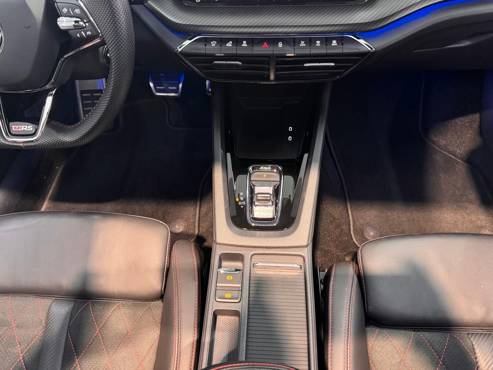 Skoda RS 4x4 PANO/HUD/360°/AHK/MASS/AMB/ACC/TRA.P.