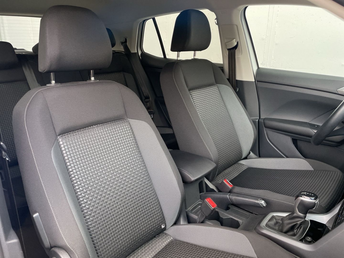 Volkswagen T-Cross 1.5 TSI DSG Active - Samsaru's Car Outlet