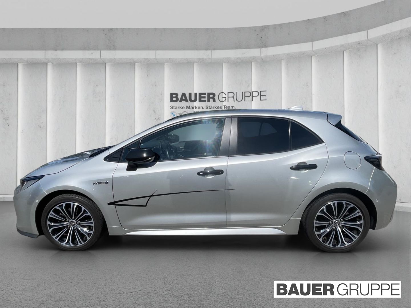 Toyota Corolla Hybrid Club 2.0 - Samsaru's Car Outlet