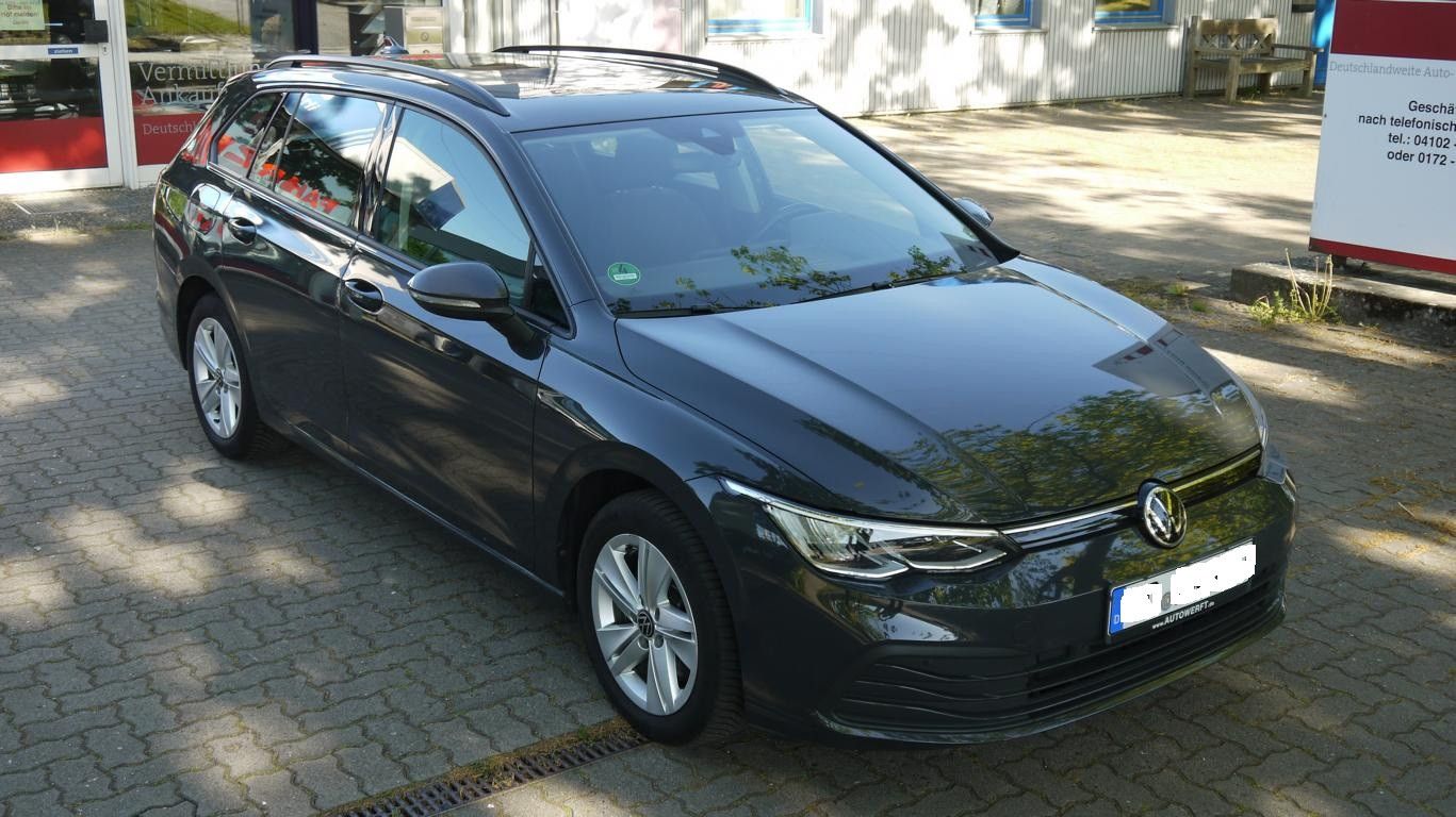 Volkswagen Golf VIII Variant Life - Samsaru's Car Outlet