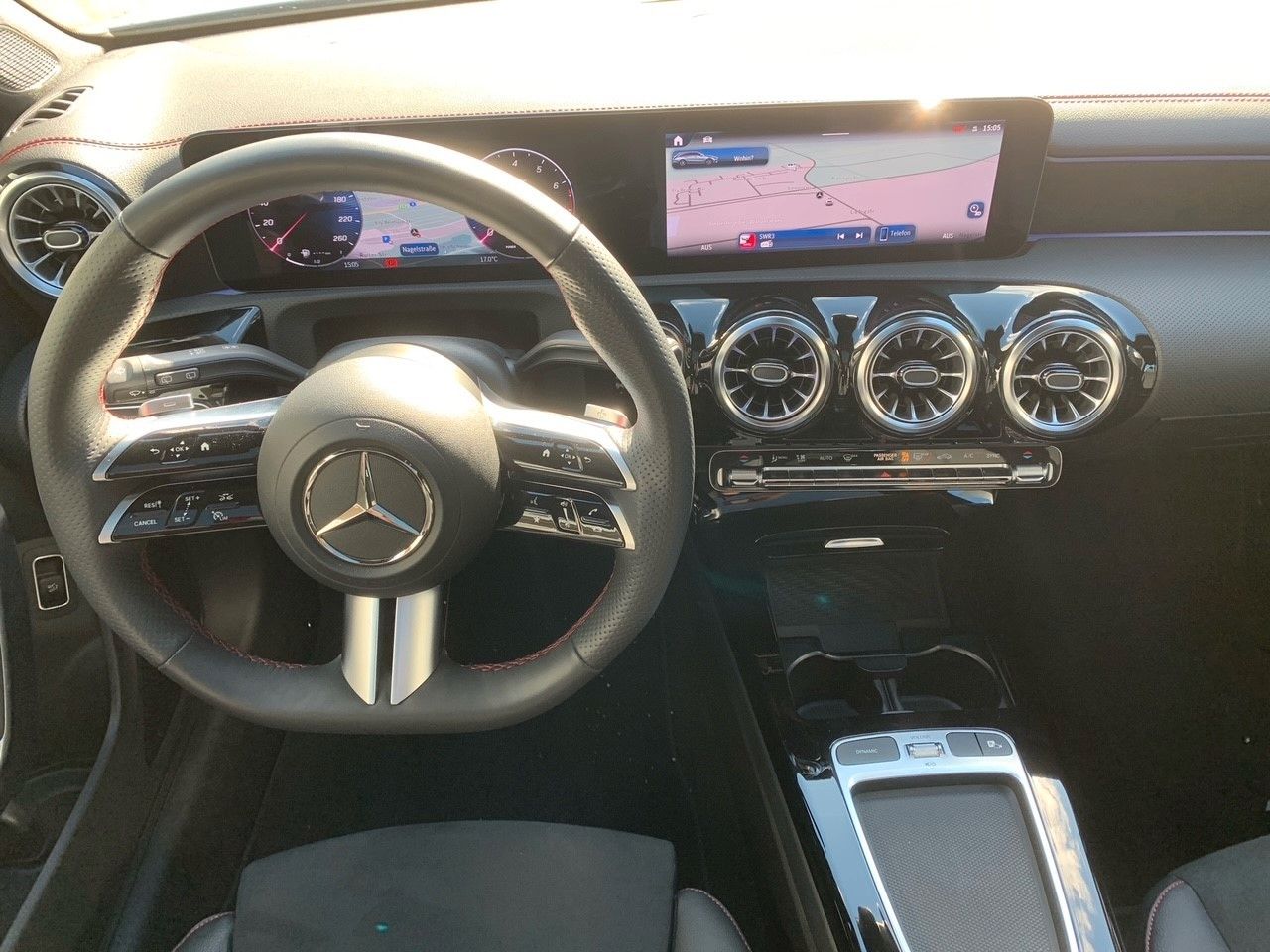 Mercedes-Benz CLA 200 AMG - Samsaru's Car Outlet