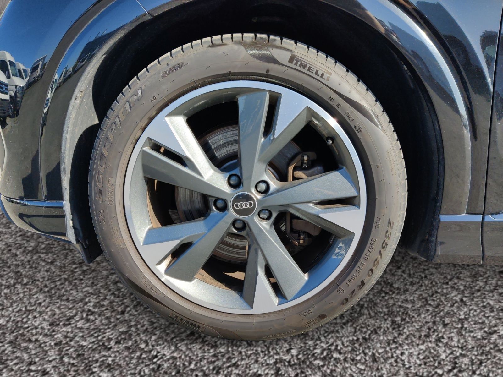 Audi Q4 45 e-tron quattro S line 77 kWh Sonos