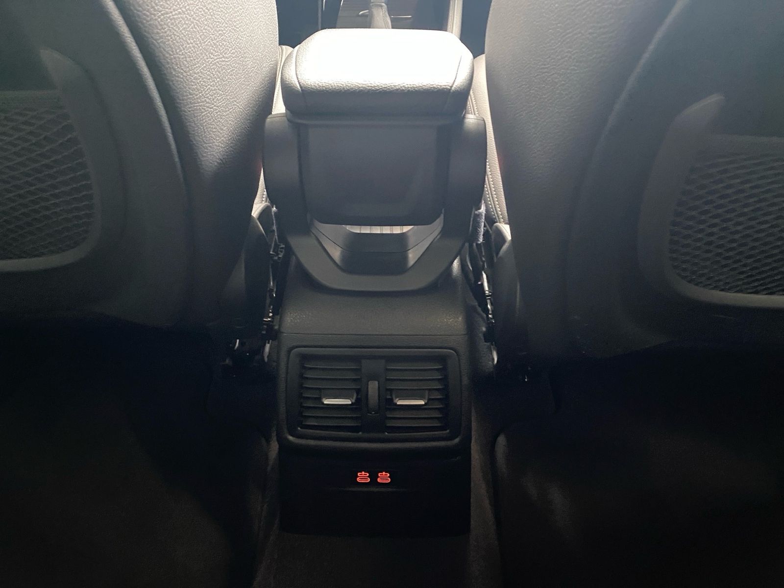 BMW X1 xDrive 25e M Sport - Samsaru's Car Outlet