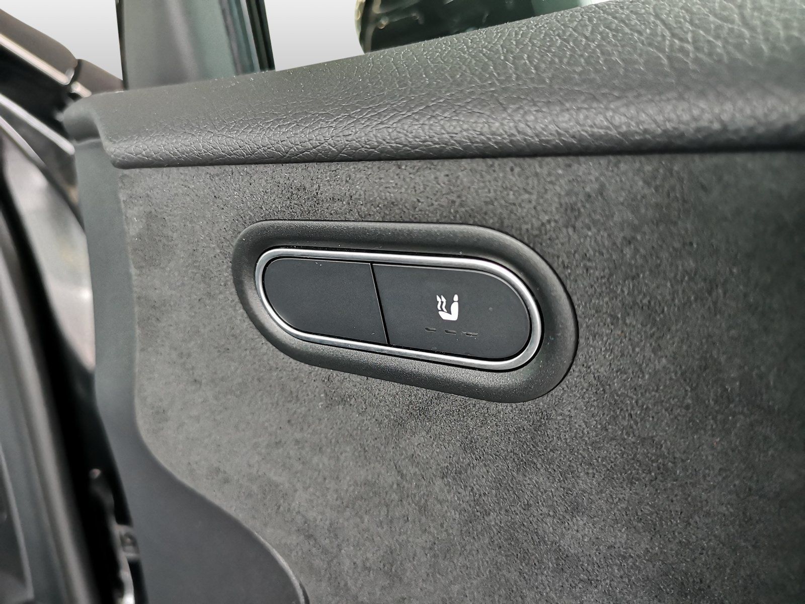 Mercedes-Benz A 180 d AMG ADVANCED PLUS - Samsaru's Car Outlet