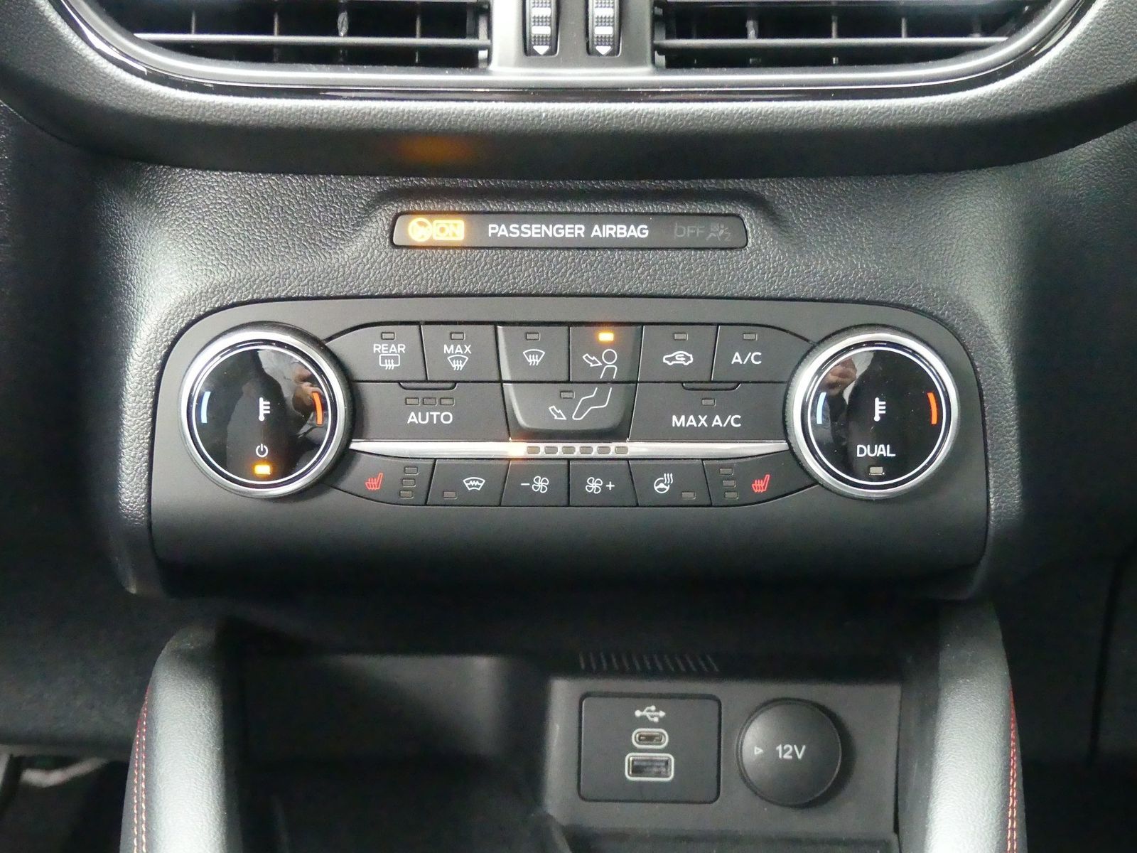 Ford Kuga ST-LINE X 2.5 FHEV 190PS AWD - Samsaru's Car Outlet