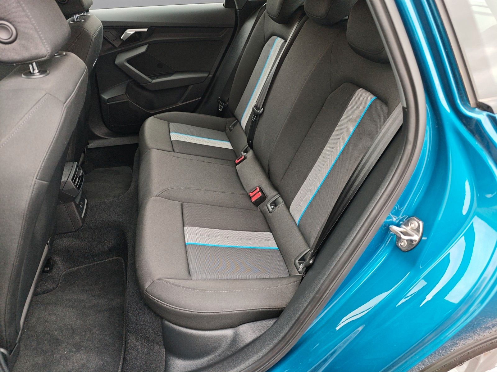 Audi A3 Sportback 35 TFSI *LED*Automatik*Navi*Kamera*