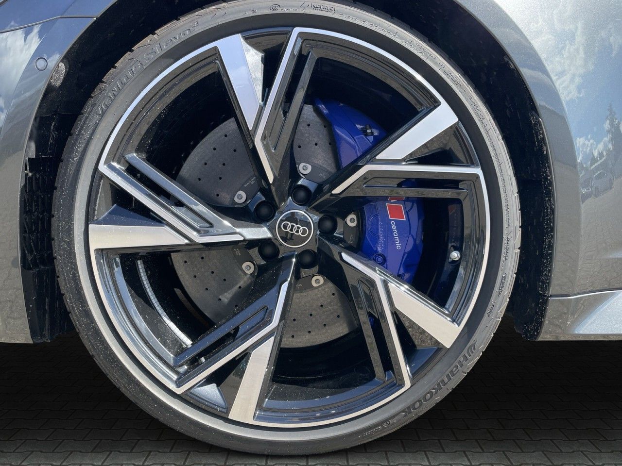 Audi RS 6 Avant 4.0 TFSI RS Automatik Navi+AHK+Pano+L