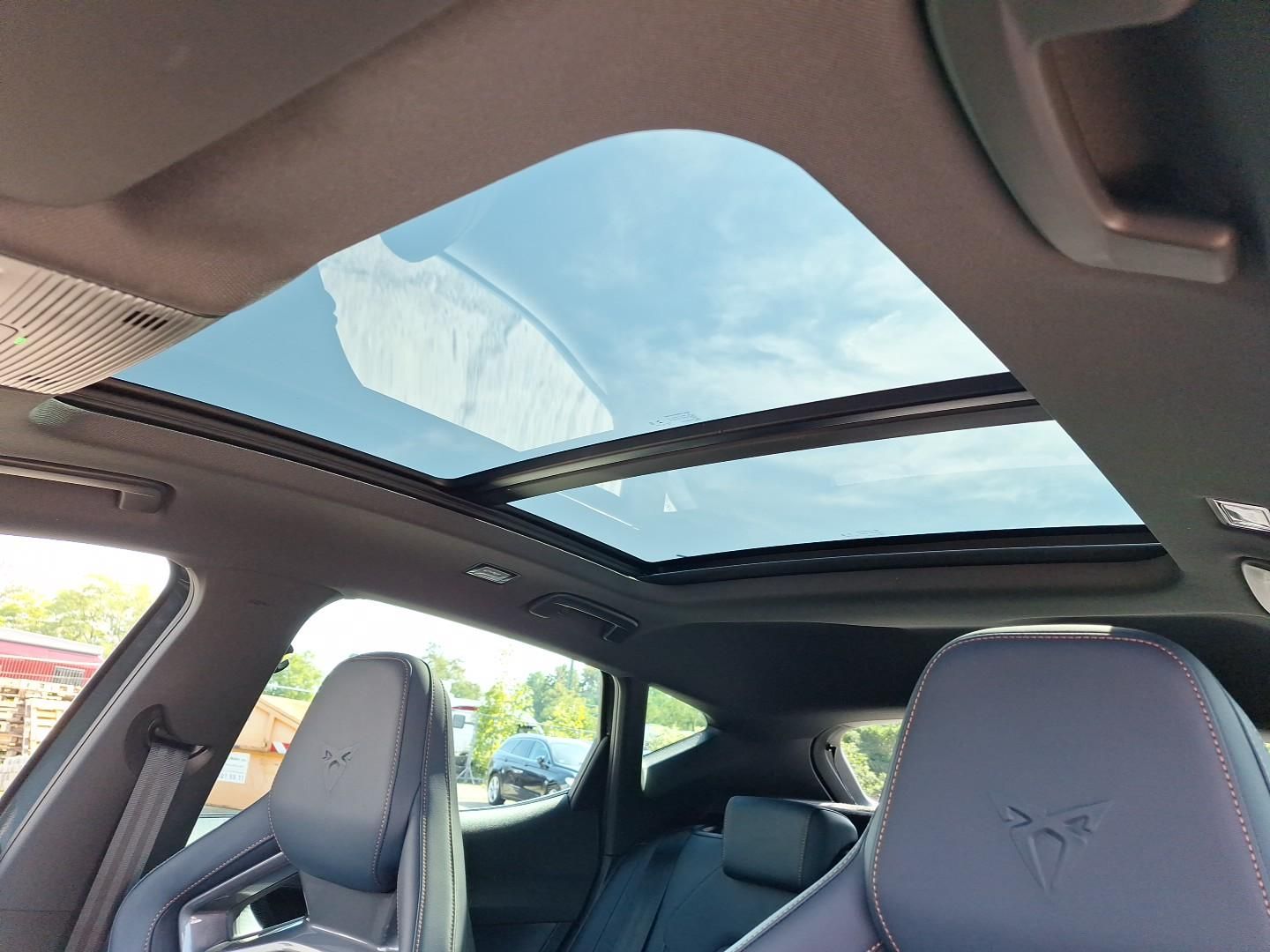 Cupra Formentor 1.4 TSI DSG VZ e-Hybrid Pano|AHK|Bremb