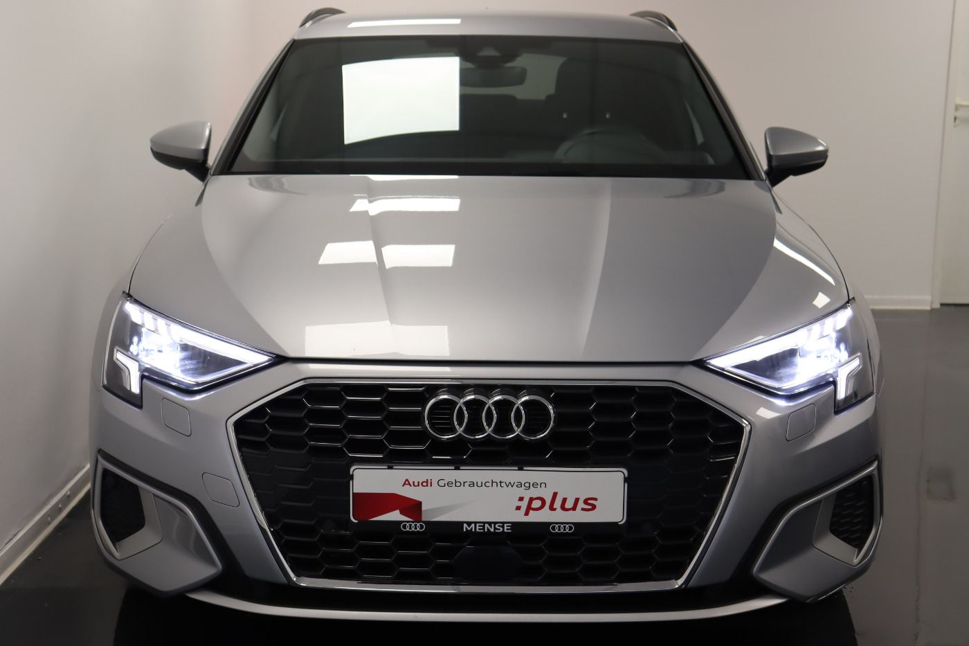 Audi A3 Sportback 30 TFSI advanced - Samsaru's Car Outlet