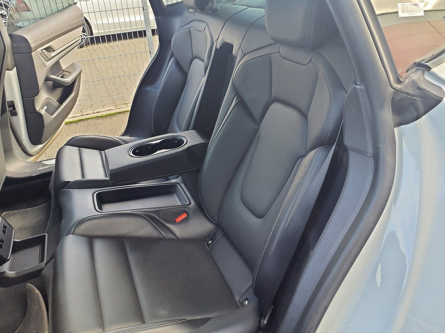 Porsche Taycan Turbo Matrix21"ACCHeadUp Pano SportChrono