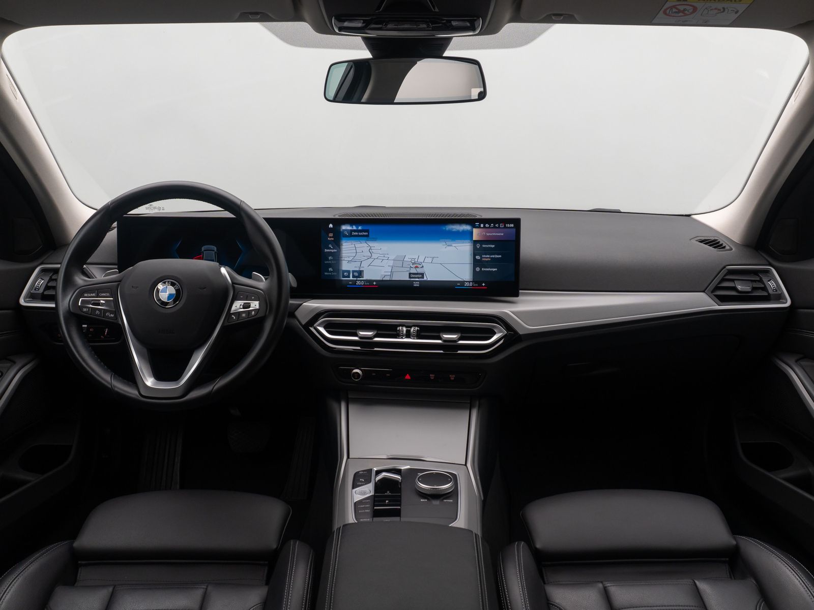 BMW 330i xD Komfort DAB HiFi Leder M Sport 19Zoll