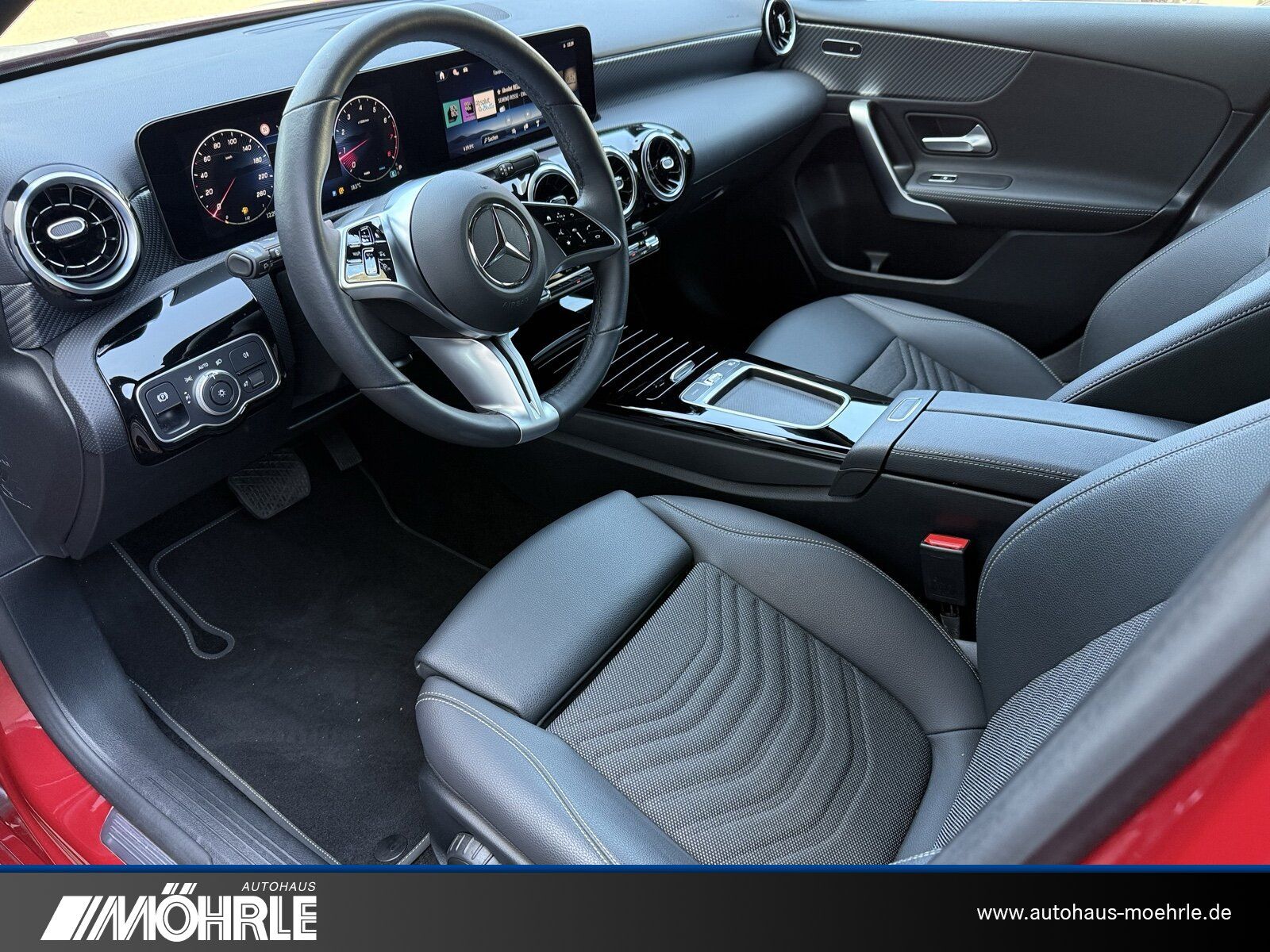 Mercedes-Benz A 200 Progressive Line - Samsaru's Car Outlet