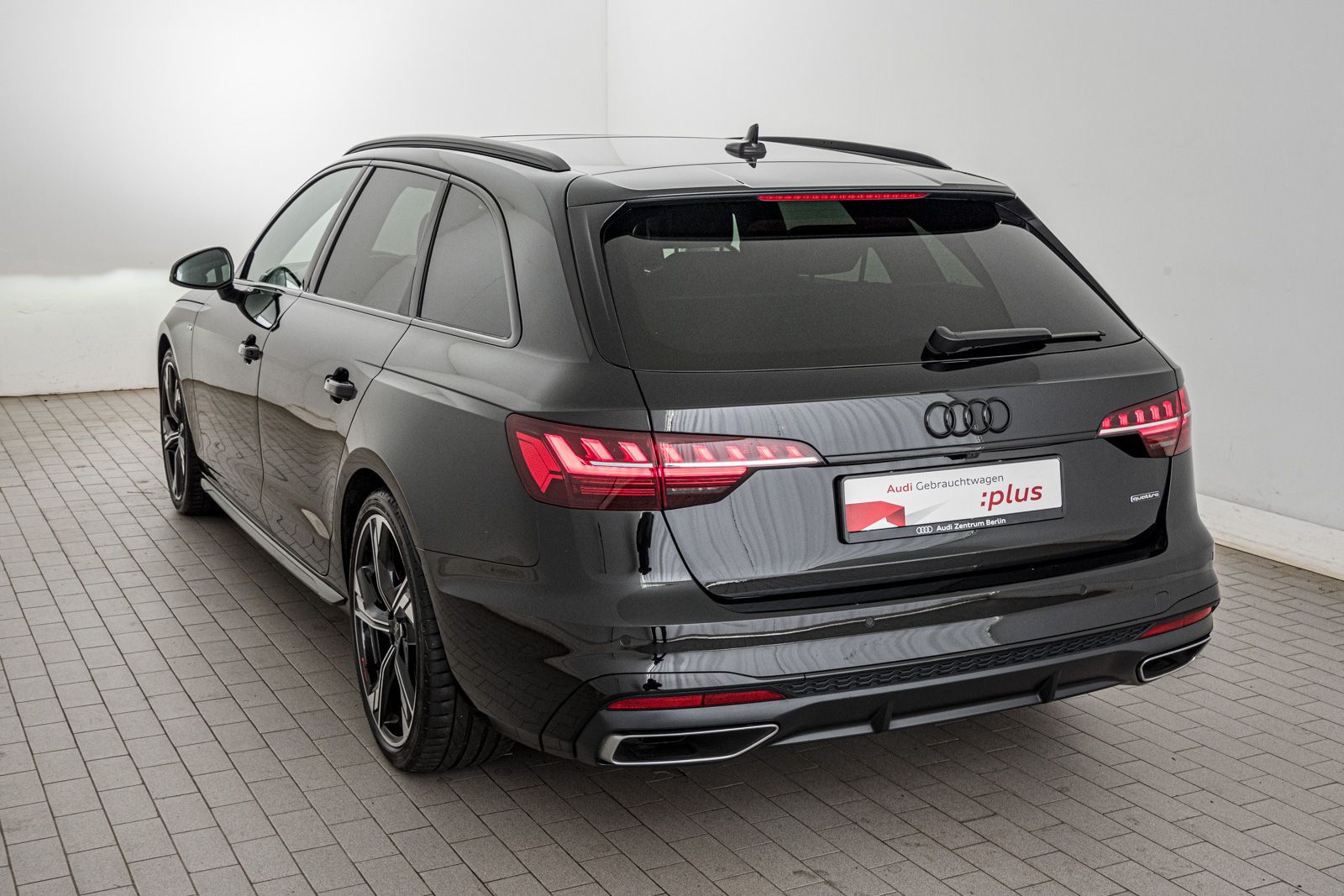 Audi A4 Avant S line 45 TFSI quattro S tronic - Samsaru's Car Outlet