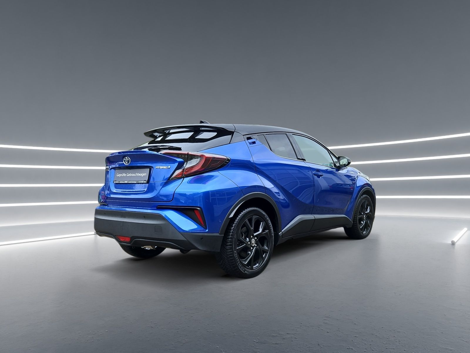 Toyota C-HR Hybrid - Samsaru's Car Outlet