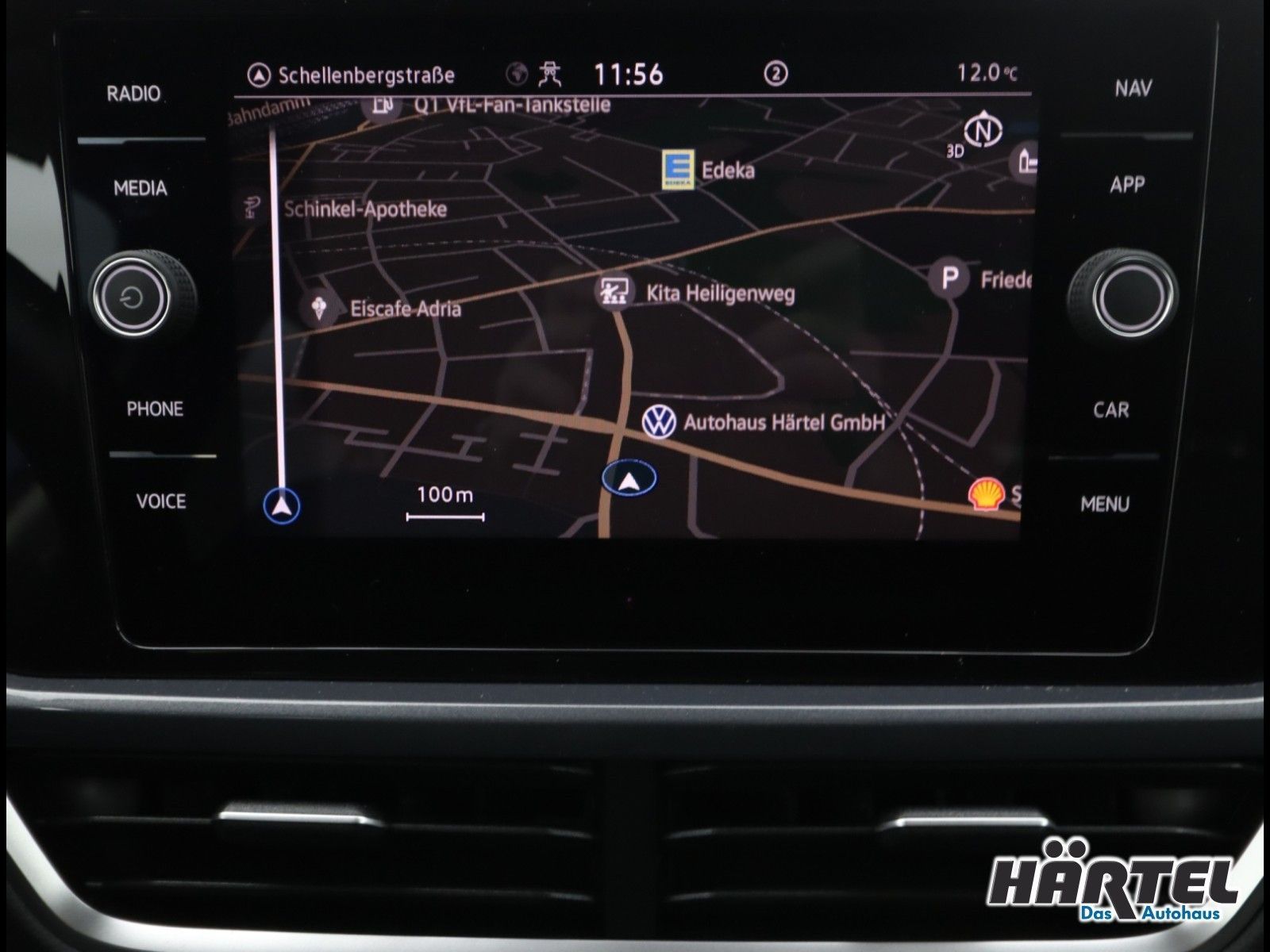 Volkswagen T-ROC STYLE 1.5 TSI DSG - Samsaru's Car Outlet