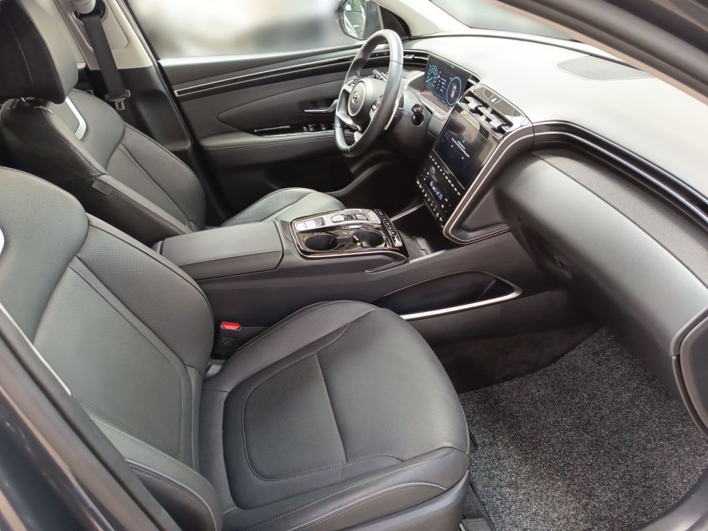 Hyundai TUCSON 1.6T-GDi Plug-in-Hybrid 4WD Prime - Samsaru's Car Outlet