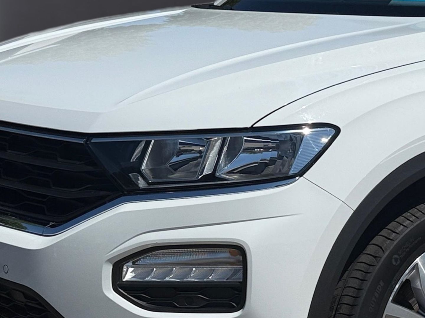 Volkswagen T-Roc Style 1.5 TSI - Samsaru's Car Outlet