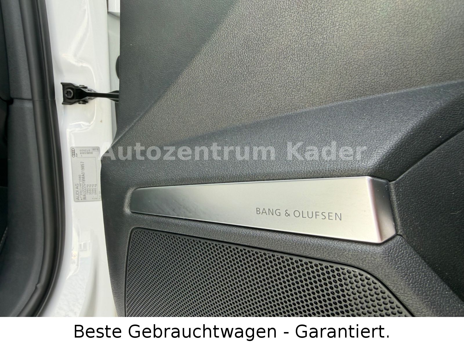 Audi A3 Sportback 35 TDI S line*B&O*LED*Navi*Ambiente