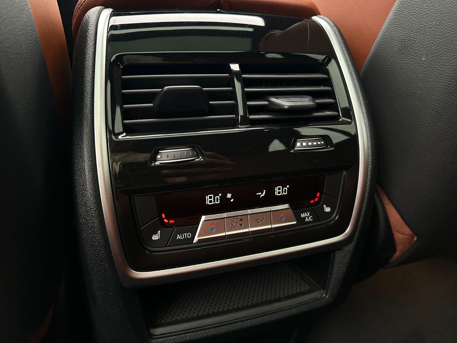 BMW X5 M-Sport xDrive45e Integral Vollausstattung!