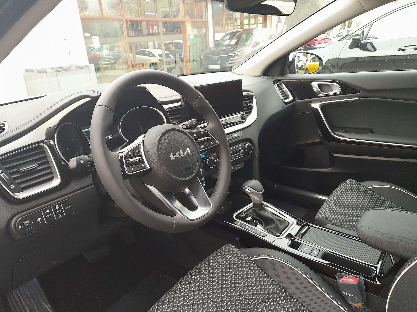 Kia XCeed Vision 1.6D 48V DCT7-Automatik - Samsaru's Car Outlet