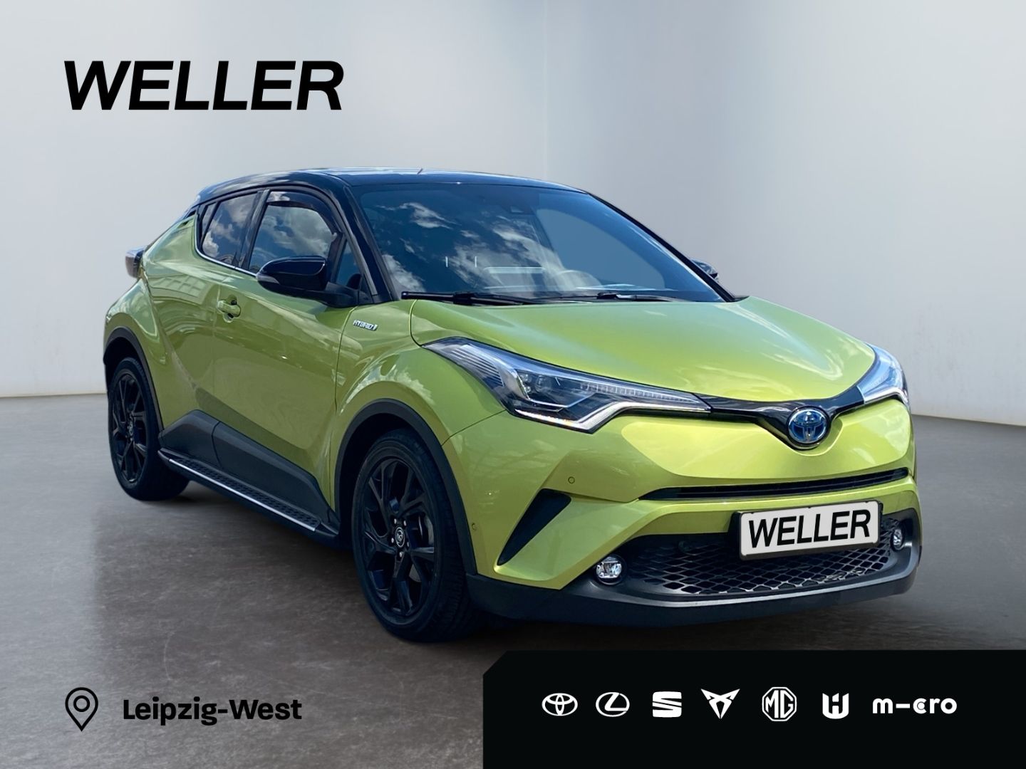 Toyota C-HR 1.8 Hybrid Style Selection - Samsaru's Car Outlet