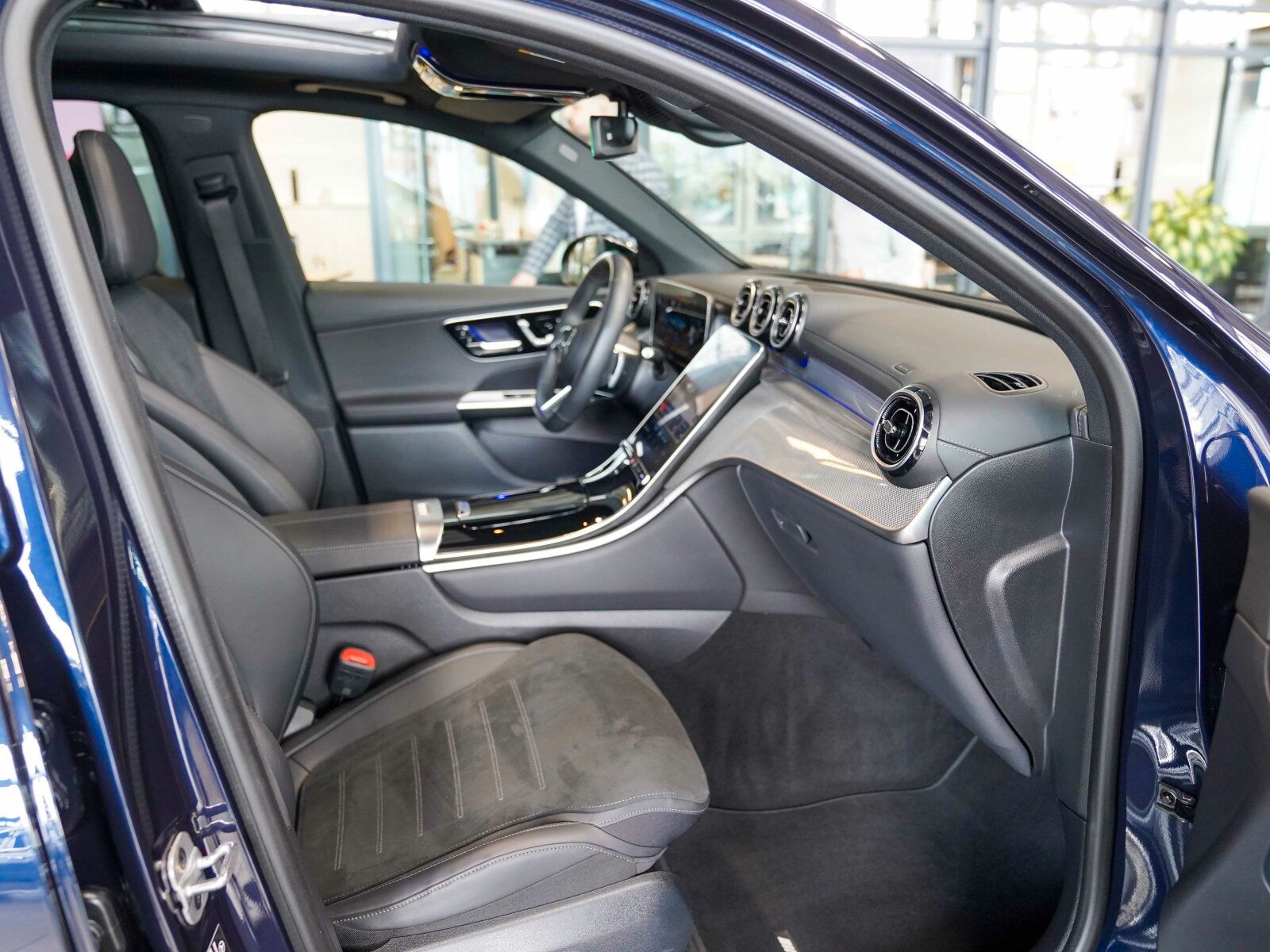 Mercedes-Benz GLC 300 d 4M AMG Line - Samsaru's Car Outlet